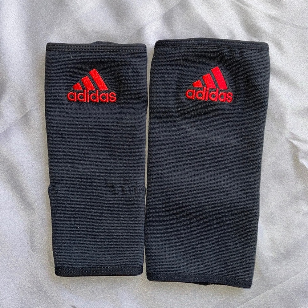 adidas Ankle Support. Size: S,M
